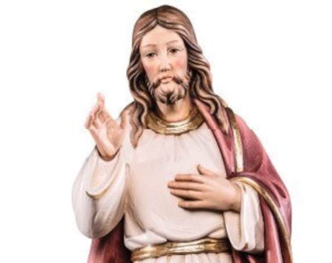 Classic statue of Jesus, carved in Valgardena wood and hand-decorated, of Italian artisan production, various sizes and decorations