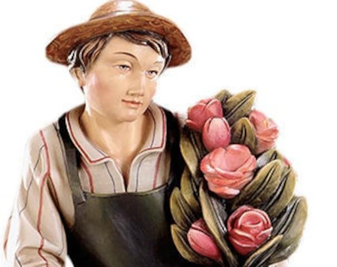 Sculpture of the Florist carved in wood from Valgardena and decorated by hand of Italian artisan production