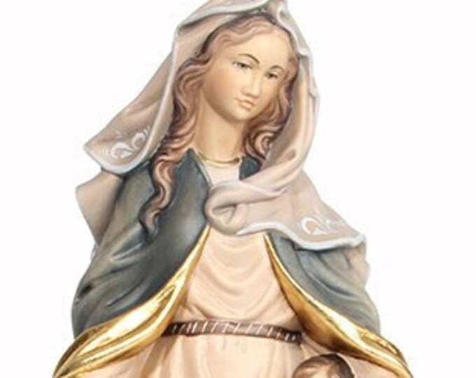 Statue of the Madonna Protector of the Family carved in wood from Valgardena and decorated by hand of Italian artisan production