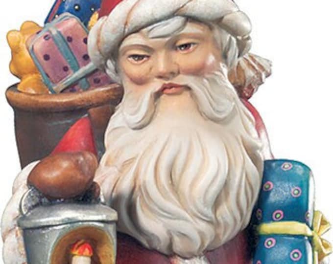 Sculpture of Santa Claus carved in wood from Valgardena and decorated by hand of Italian artisan production