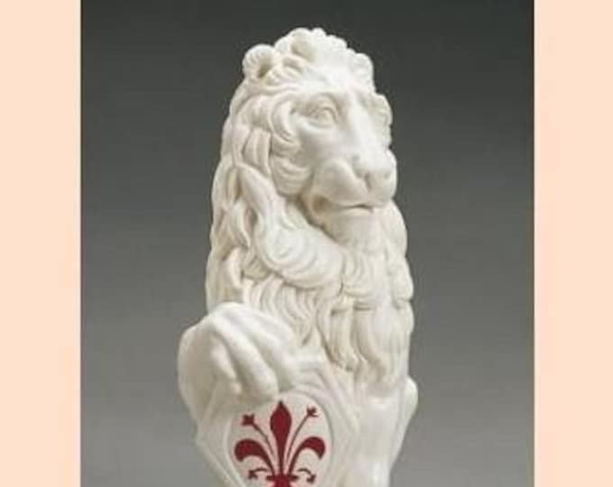 Classic sculpture "Leone Marzocco", cm 22 (8.66 inches) in alabaster powder, marble base, handcrafted, made in Italy