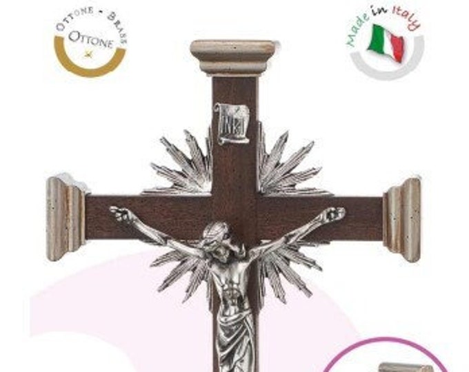 Crucifix made of wood and brass, freestanding, 49 cm (19.29 inches), of Italian artisan production