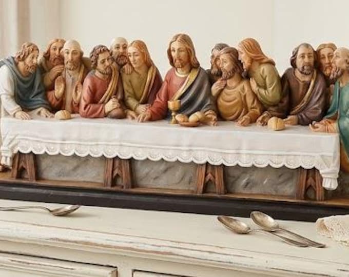 Sculpture statue of the Last Supper, carved from Valgardena wood and hand-decorated, Italian artisan production.