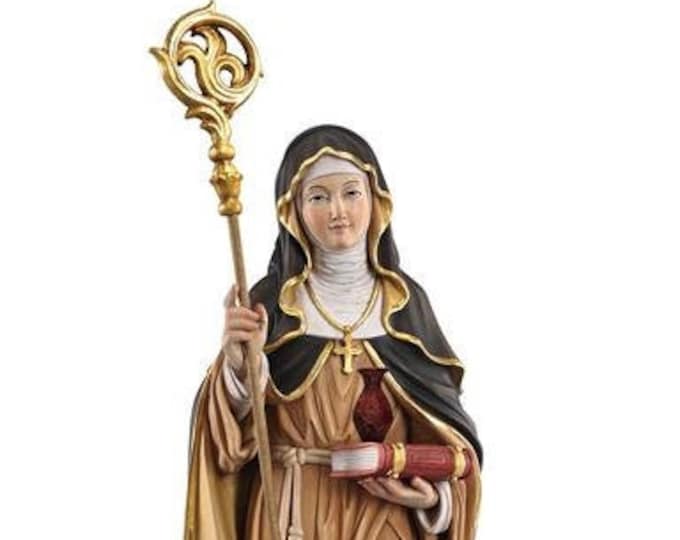 Statue of Santa Valburga with crozier and jug carved in Val Gardena wood and hand decorated of Italian artisan production