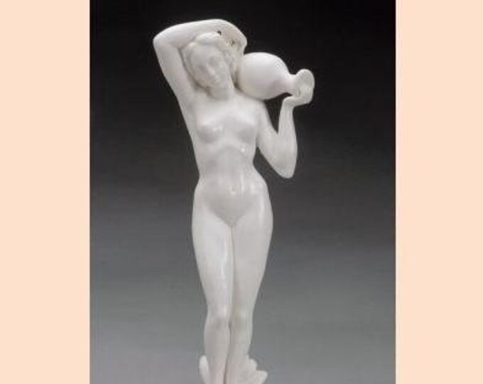 Classic sculpture "Venus the Bearer", 24 cm (9.44 inches) in alabaster powder, marble base, handcrafted, made in Italy