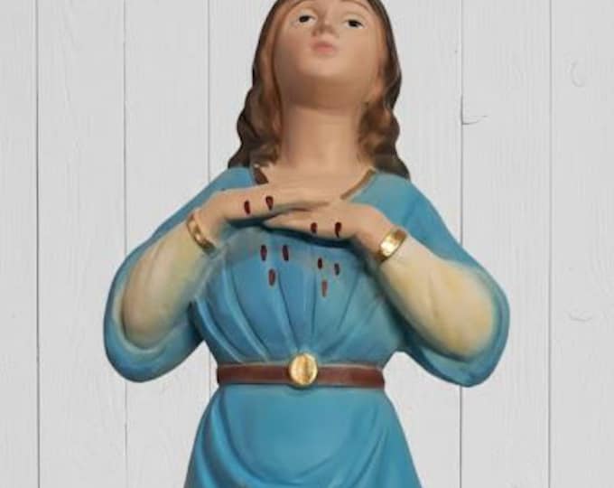 Statue of Saint Agatha of Catania 30 cm (11.81 inches) in solid resin marble decorated by hand, Italian artisan production