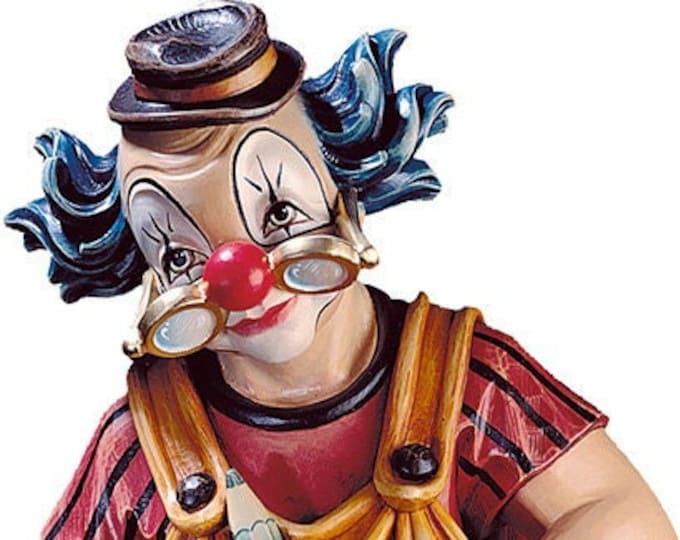 Clown statue carved in Valgardena wood and decorated by hand, of Italian artisan production