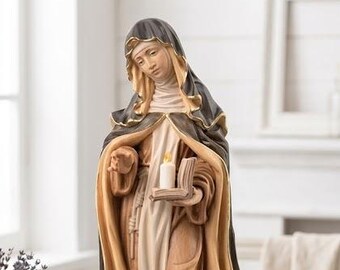Statue of Saint Brigid carved from Valgardena wood, hand-decorated and handcrafted in Italy.