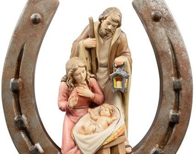 Sculpture nativity scene Holy Family on horseshoe, carved in wood of Valgardena decorated by hand of Italian production