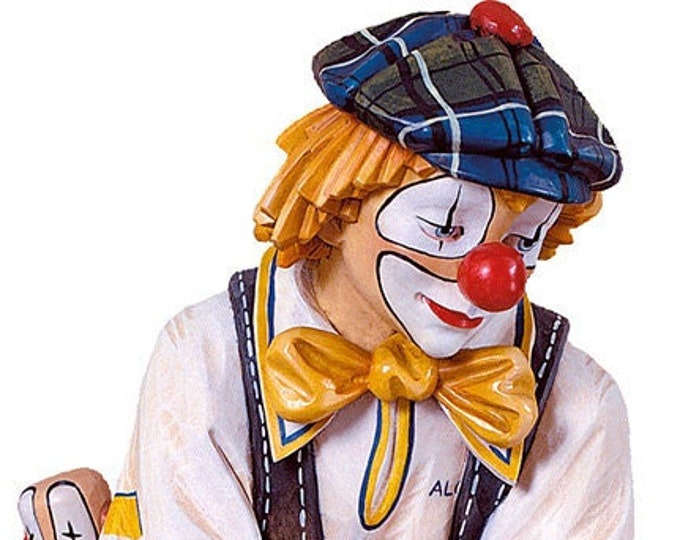 Golfer Clown Statue carved in Valgardena wood and hand-decorated, of Italian artisan production