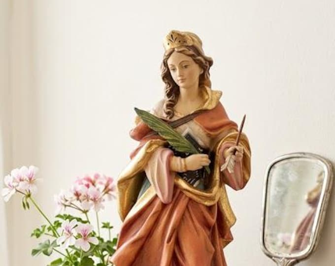 Statue of Saint Ursula carved from Valgardena wood and hand-decorated, Italian artisan production, various sizes