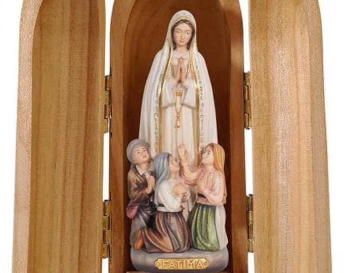 Statue of Our Lady of Fatima and shepherd children with niche, carved in hand-decorated Val Gardena wood of Italian production
