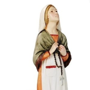Statue of Saint Bernadette of Soubirous cm 31 (12.20 inches) in marble resin hand decorated of Italian artisan production