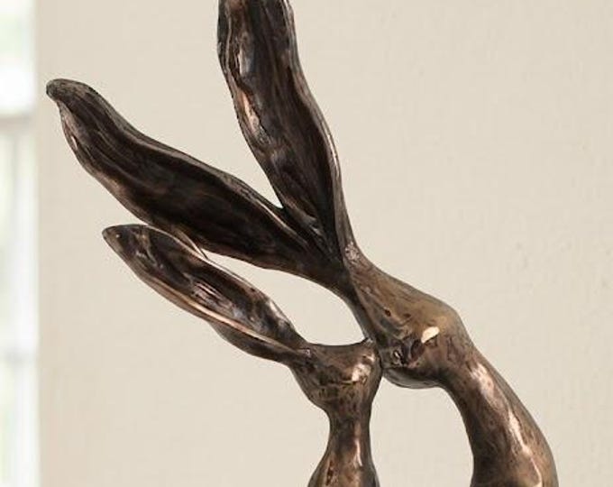 Classical sculpture Rabbits on Cube, 19 cm (7.48 inches) in bronzed resin marble, handcrafted in Italy