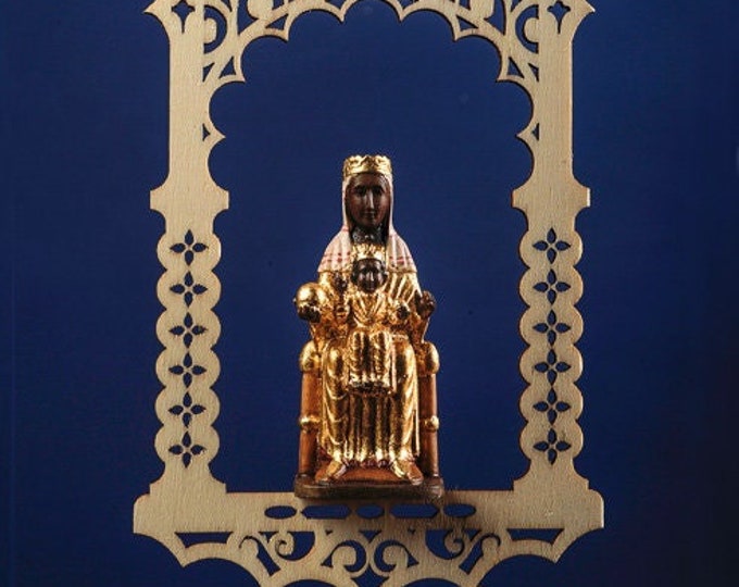 Statue of Our Lady of Montserrat in the niche, carved in Valgardena wood, hand-decorated, made in Italy