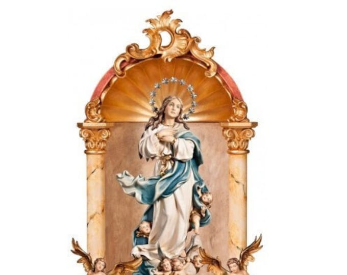 Statue of the Madonna Assumption into heaven with star in a baroque home altar, carved in Valgardena wood of Italian production