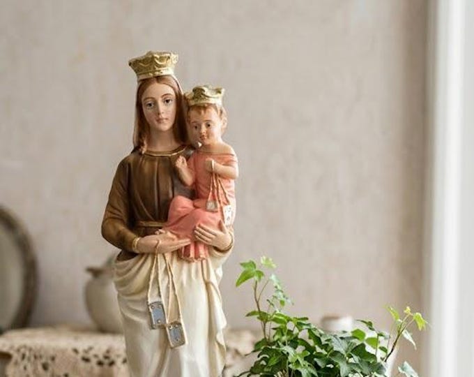 Statue of the Madonna del Carmine 30 cm (11.81 inches) in hand-decorated resin, Italian artisan production