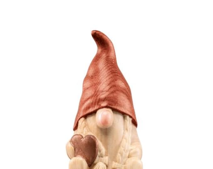 Gnome with heart carved from Swiss pine wood from Val Gardena, artistic carving, Italian artisan production, various sizes available