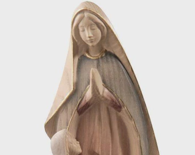 Statue of the Madonna of all children carved in Valgardena wood and hand-decorated, Italian artisan production, various sizes