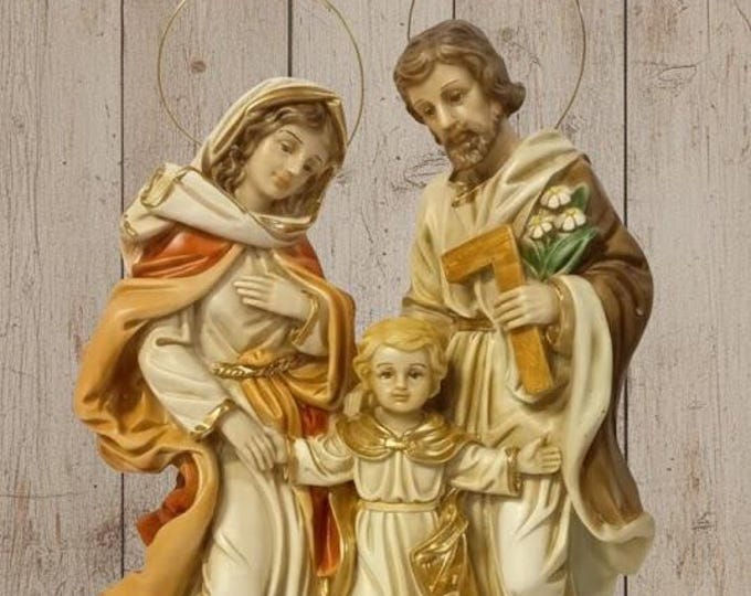 Statue of the Holy Family 33 cm (12.99 inches) in hand-decorated marble dust, artisanal production