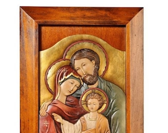 Byzantine Holy Family icon carved in Valgardena wood and hand-decorated, of Italian artisan production