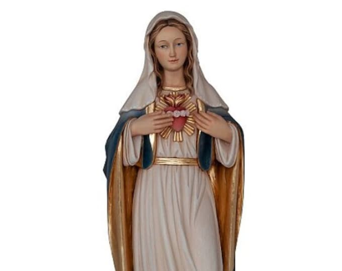 Statue of the Madonna Sacred Heart of Mary, carved in wood from Valgardena and decorated by hand, of Italian artisan production
