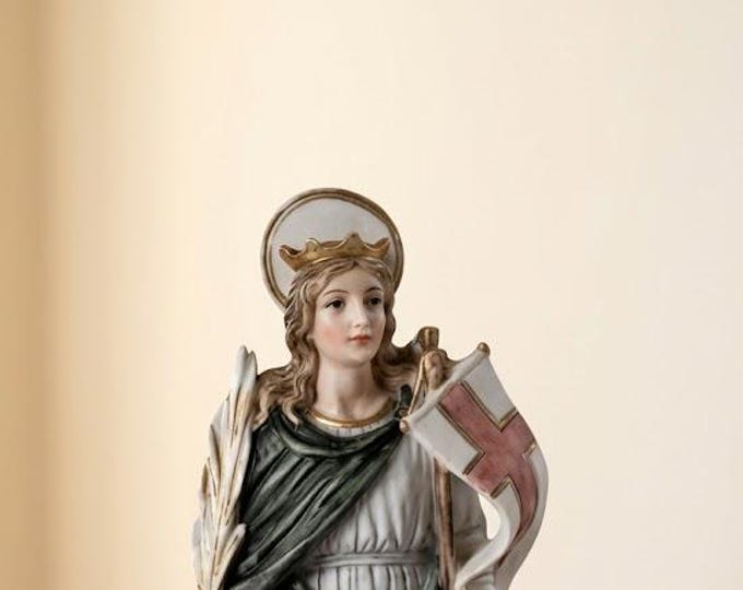 Statue of Saint Martha, 26 cm (10.23 inches) in alabaster powder, wooden base, hand-decorated, made in Italy