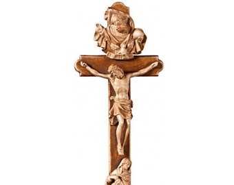 Crucifix of the Passion of Jesus, carved in hand-decorated Valgardena wood, various sizes, of Italian artisan production