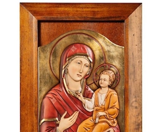 Byzantine Madonna and Child icon carved in Valgardena wood and hand-decorated, of Italian artisan production