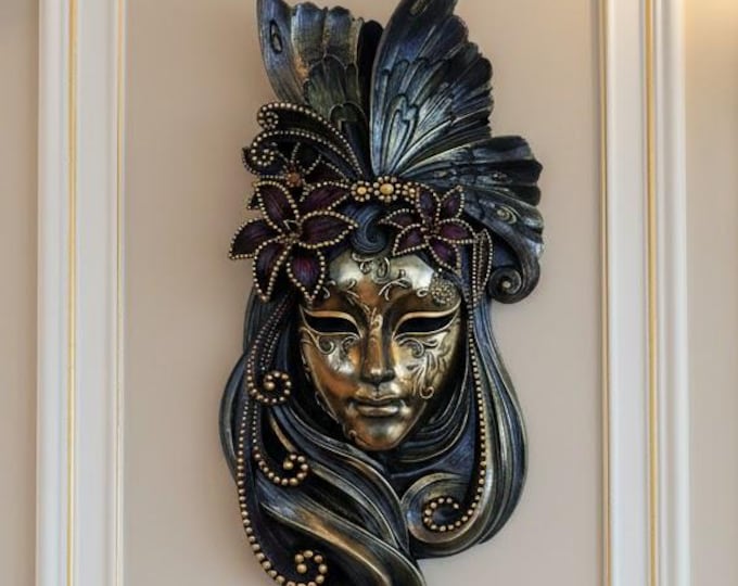 Venetian Lily Mask, 34 cm (13.38 inches) in bronzed resin marble, handcrafted