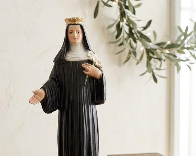 Statue of Saint Patricia 28 cm (11.02 inches) in hand-decorated resin, Italian artisan production