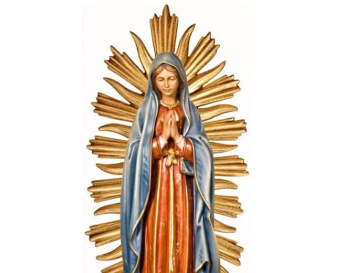 Statua della Madonna di Guadalupe scolpita in legno della Valgardena decorata a mano di produzione artigianale italiana