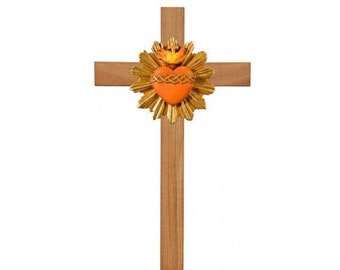 Crucifix of the Sacred Heart, carved in hand-decorated Valgardena wood, various sizes, of Italian artisan production