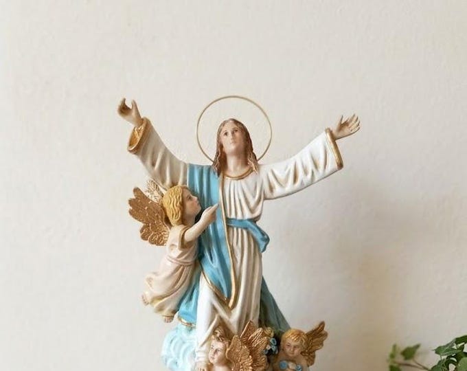 Statue of the Immaculate Conception of the Assumption of the Virgin Mary at Murillo, 32 cm (12.59 inches) in hand-decorated resin, artisanal production
