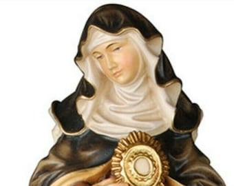 Statue of Saint Clare carved from Valgardena wood and hand-decorated, handcrafted in Italy.