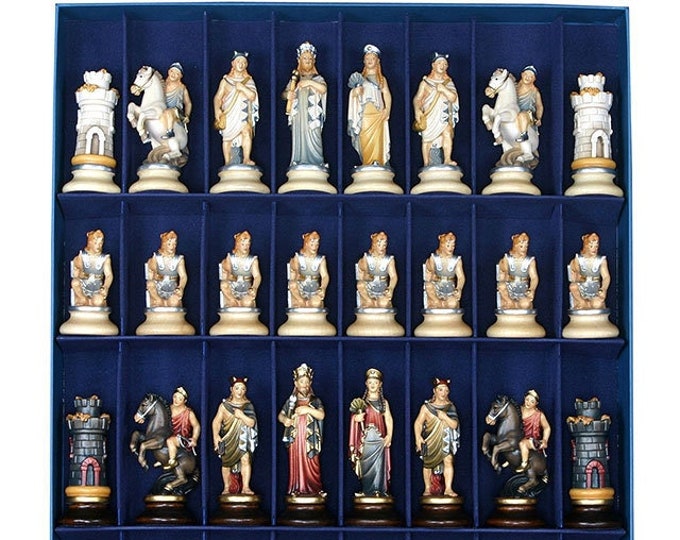 Etruscan chess series, carved in Valgardena wood, hand-decorated, of Italian artisan production, various sizes