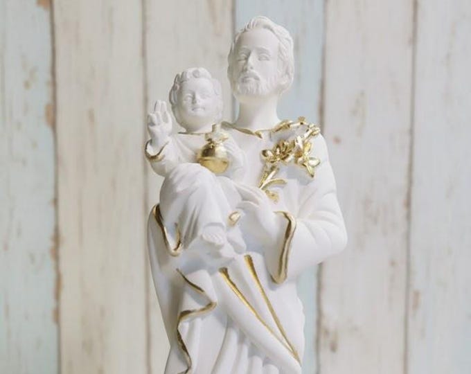 Statue of Saint Joseph 20 cm (7.87 inches) in marble resin with full white and gold decoration, handcrafted in Italy