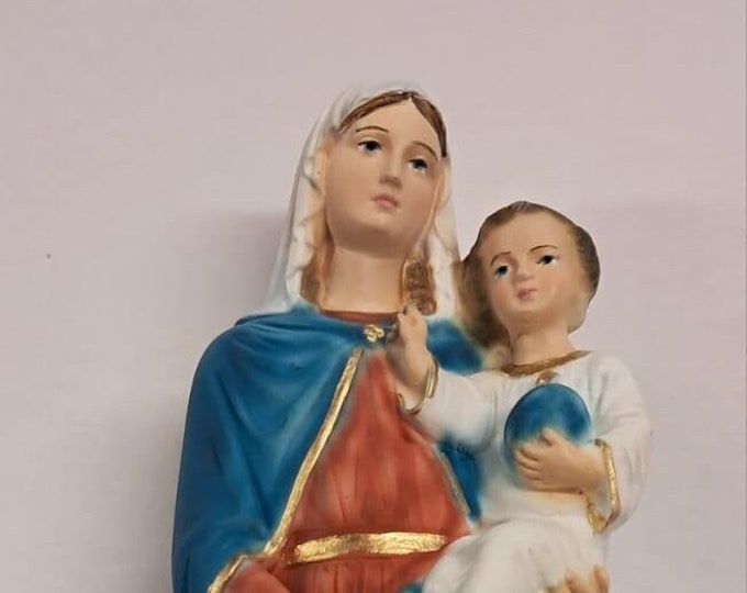 Statue of the Madonna with baby Jesus cm 30 (11.81 inches) in marble resin full decorated by hand of Italian artisan production