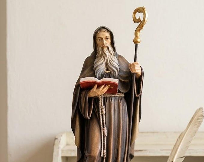 Statue of Saint Benedict of Norcia carved in Valgardena wood and hand-decorated, artisanal Italian production.