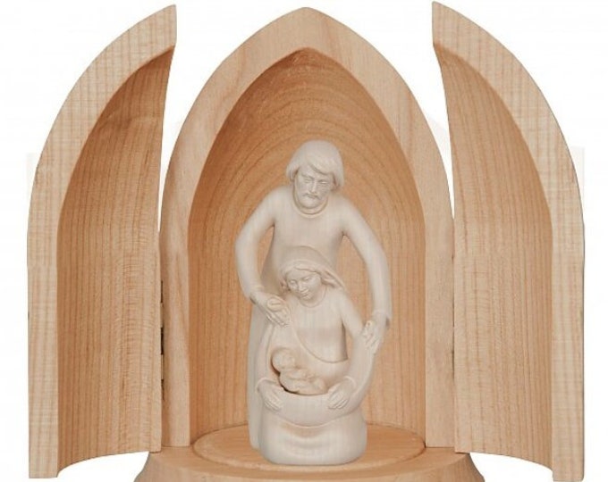 Statue of the Holy Family in a niche, carved in hand-decorated Valgardena wood, Italian production