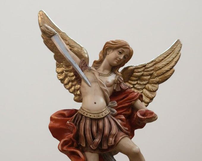 Statue of St. Michael the Archangel 22 cm (8.66 inches) in marble resin with antique decoration, handcrafted in Italy