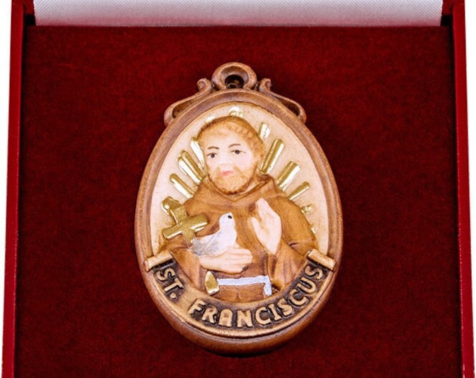 Medal of St. Francis of Assisi with deluxe case carved in Valgardena wood and decorated by hand Italian artisan production