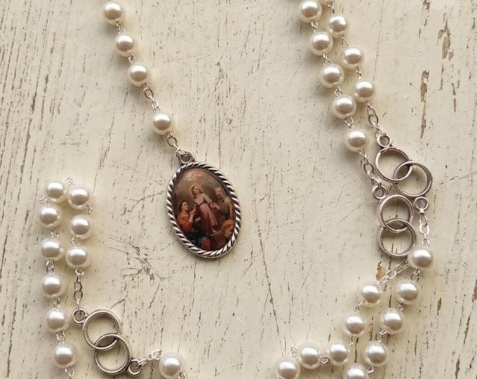 Holy Family Rosary with recitation booklet, handcrafted in Italy