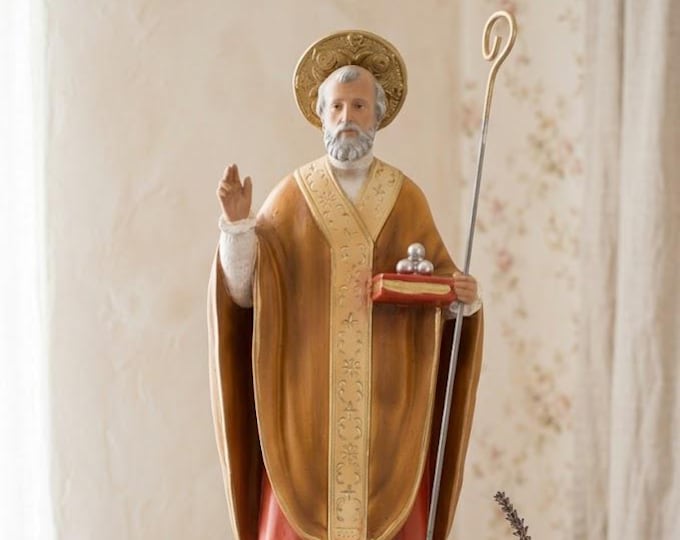 Statue of Saint Nicholas of Bari 42 cm (16.53 inches) in marble resin hand decorated, Italian artisan production