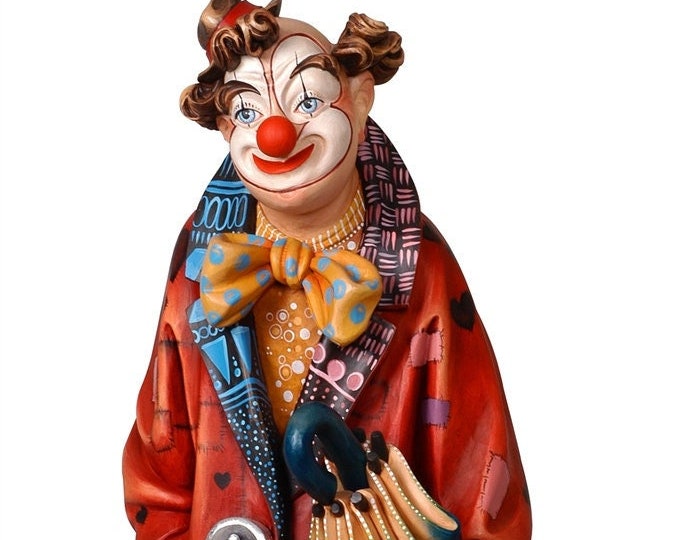 Clown statue carved in Valgardena wood and decorated by hand, of Italian artisan production