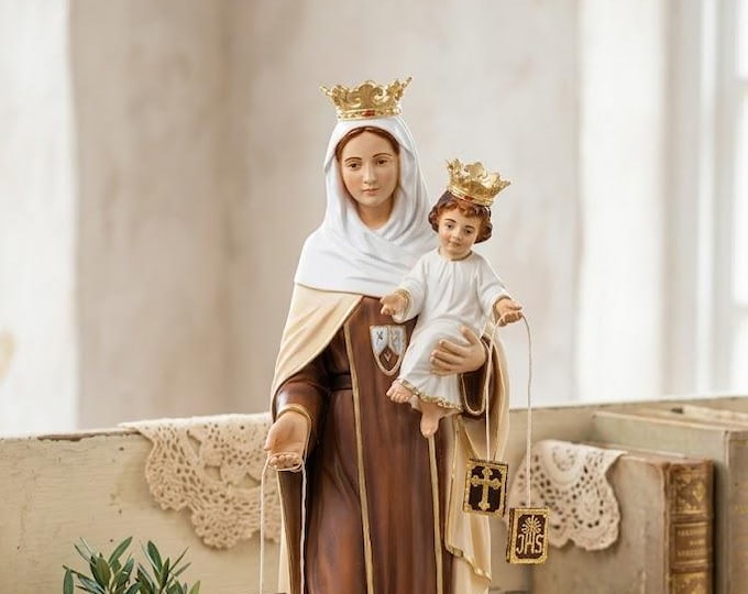 Statue of the Madonna del Carmine 40 cm (15.74 inches) in hand-decorated resin, Italian artisan production