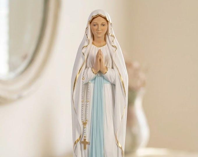 Statue of Our Lady of Lourdes 50 cm (19.68 inches) in hand-decorated resin, Italian artisan production