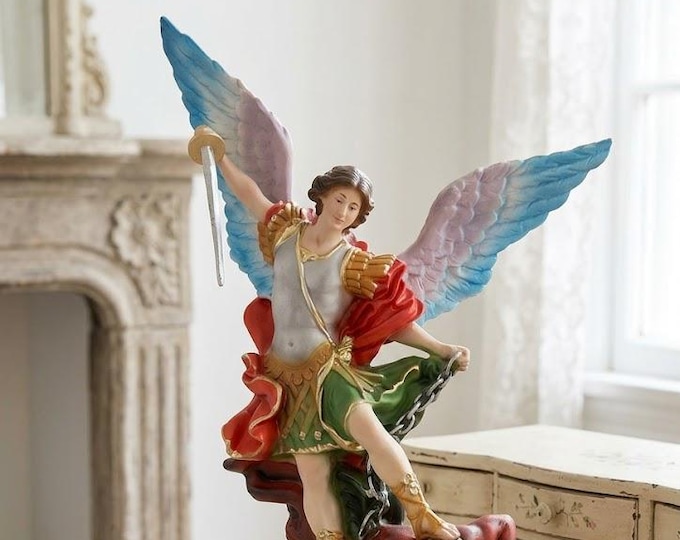 Statue of Saint Michael the Archangel 20 cm (7.87 inches) in hand-decorated resin, Italian artisan production