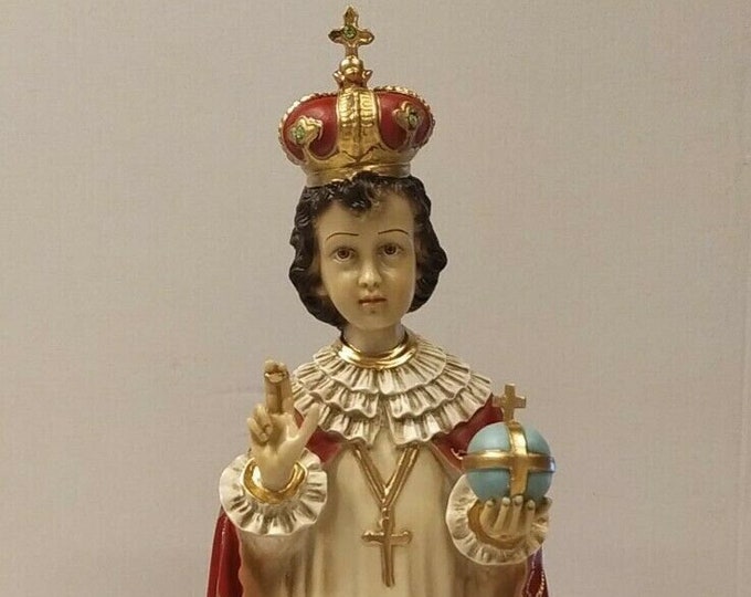 Statue of the Infant Jesus of Prague cm 58 (22,83 inches) in resin decorated by hand of artisan production ideal for interiors and exteriors