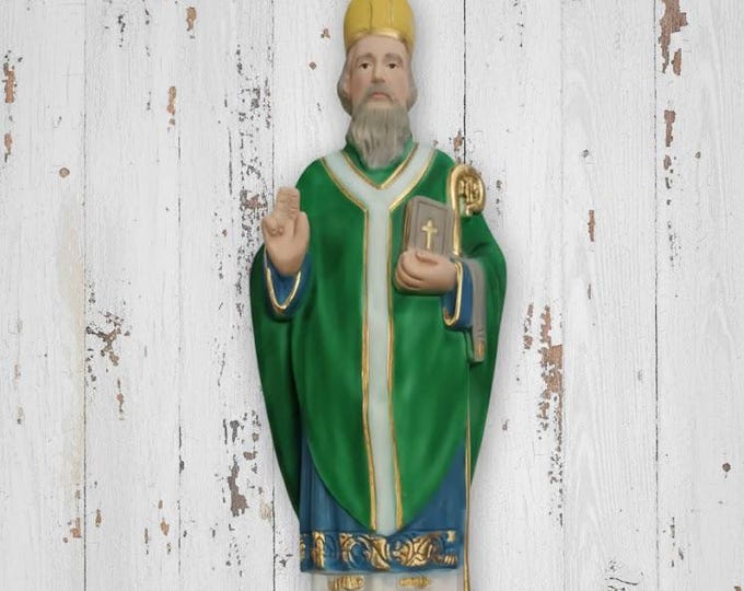Statue of Saint Patrick 30 cm (11.81 inches) in marble resin, hand-decorated, Italian artisan production